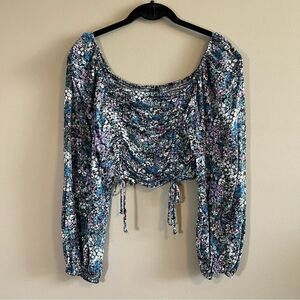 ✨ Wild Fable Women’s Blue Floral Crop Top Small